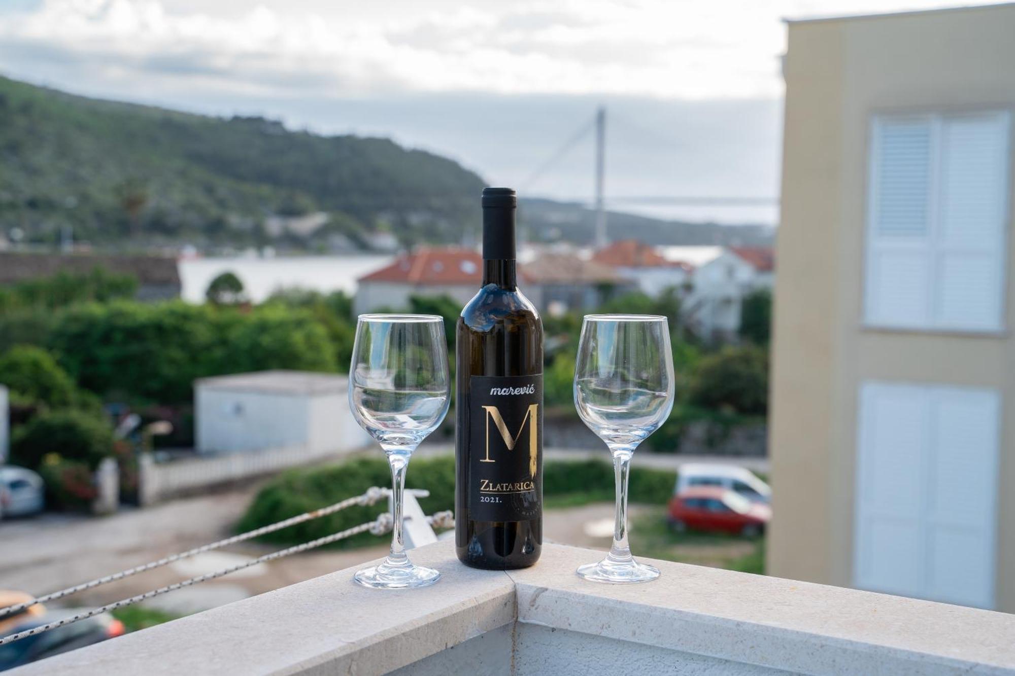 Apartment Bonaca Mokošica Buitenkant foto